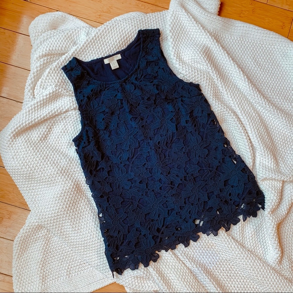 Floral Lace Sleeveless Navy Blouse